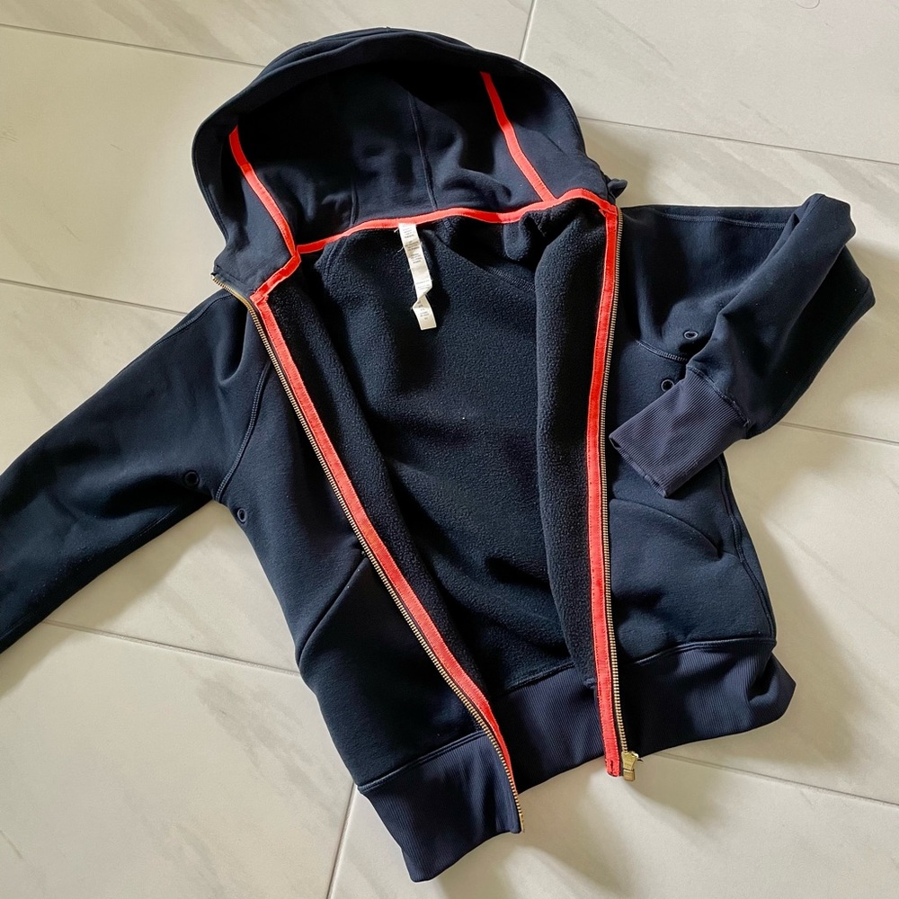 Lululemon Contrast Jacket with Thumbholes